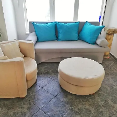 Apartment Dream Time Warna